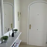 Santa Maria Village, Elviria, Apartament