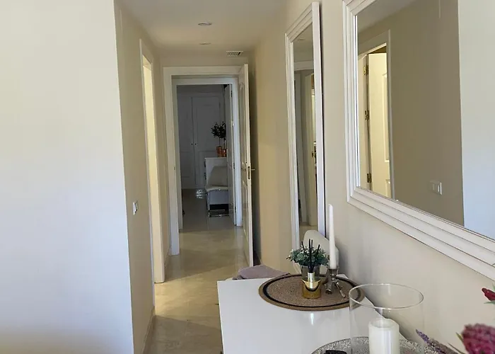 Santa Maria Village, Elviria, Apartament Marbella