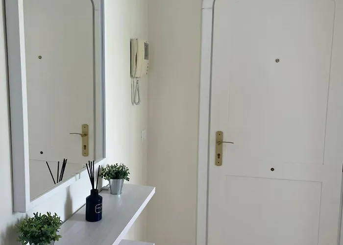 Santa Maria Village, Elviria, Apartament