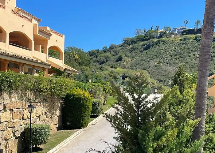 Santa Maria Village, Elviria, Apartament