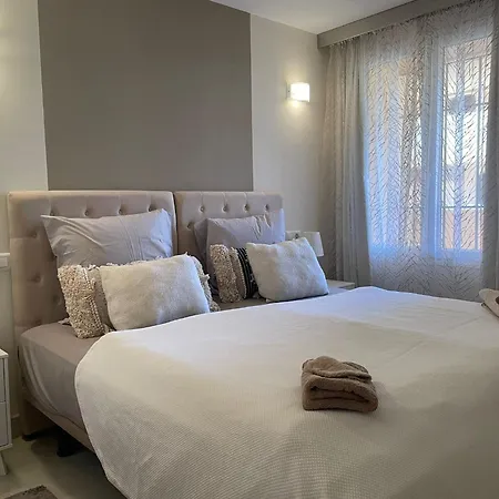 Santa Maria Village, Elviria, דירה