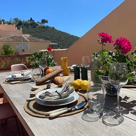 Santa Maria Village, Elviria, ماربيا